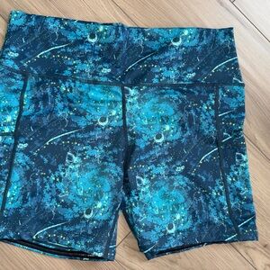 Constantly Varied Gear Astronaut Space Shuttle Moon Athletic Shorts XL